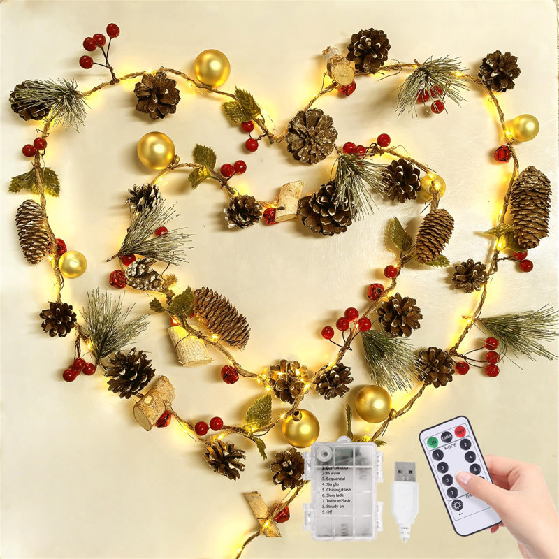 30cm Lighted Garland with Lights