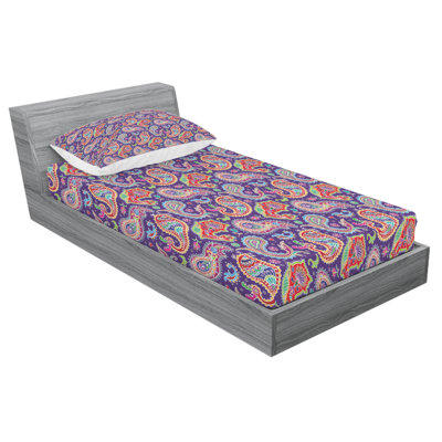 Sixties and Seventies Hippie Themed Motives Paisley Sheet Set