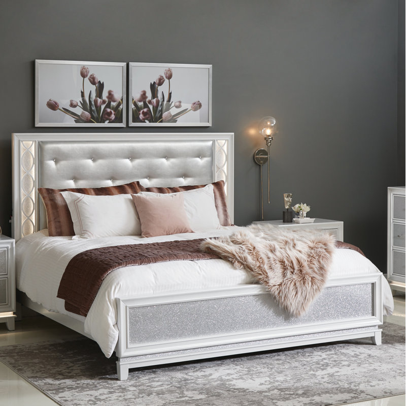 Zon Tufted Platform Bed, King