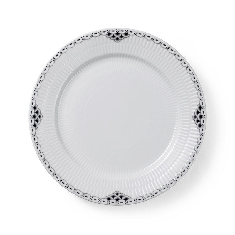 Black Lace Dinner Plate 10.83"