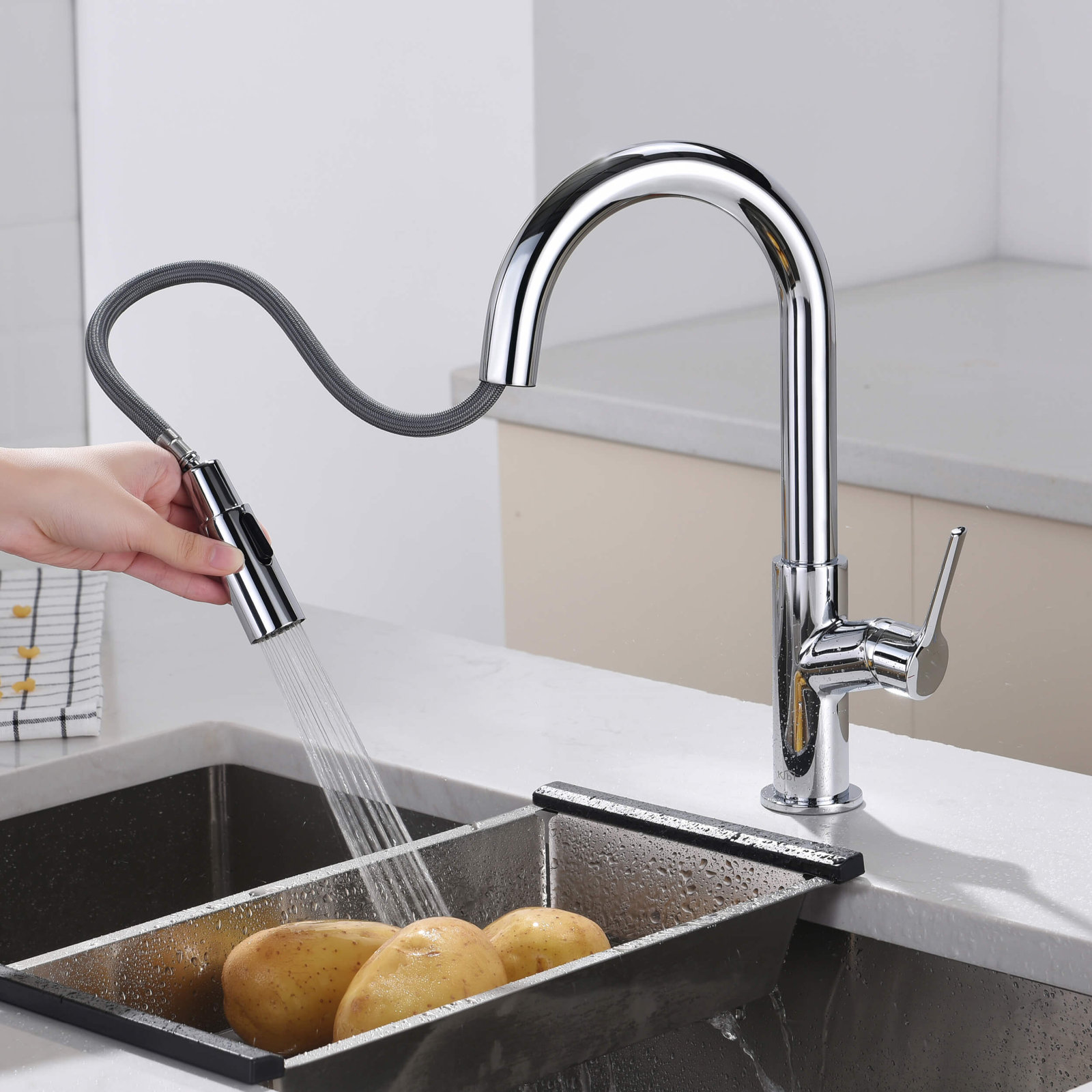 KIBI Fusion Pull-Down Kitchen Faucet, Chrome