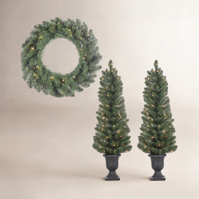 24" Pre-Lit Evergreen Tree
