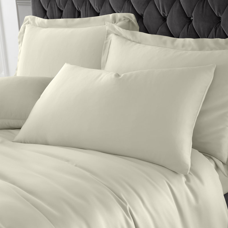 Silky Soft Satin Standard Pillowcase, Black
