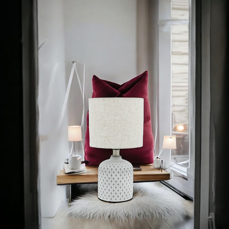 Elegant Hand-Finished Peterstown Ceramic Table Lamp – Stylish Cement Base, Inline Switch & Safe Double-Insulated Design for Home Decor