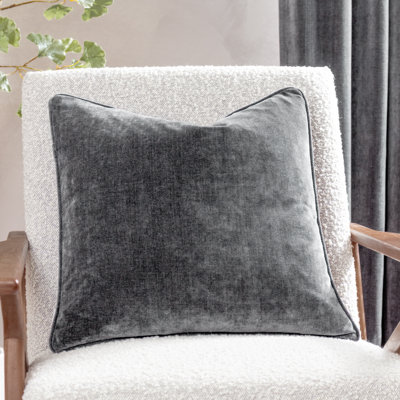 Square Cushion