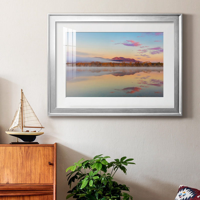 Waterton Lakes - photographie avec cadre photo, Cadre argenté, H 22,5 po x l 30,5 po x P 1,5 po