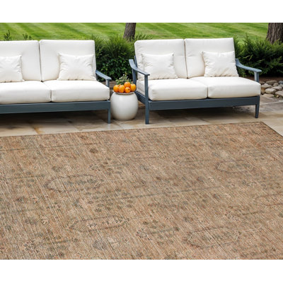 Tapis extérieur lavable 10 pi x 14 pi cuivre Southwestern