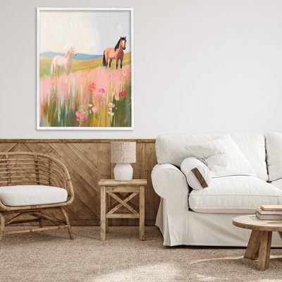 Chevaux sauvages dans un pré rose, estampe numérique, design par The Prints Vibe