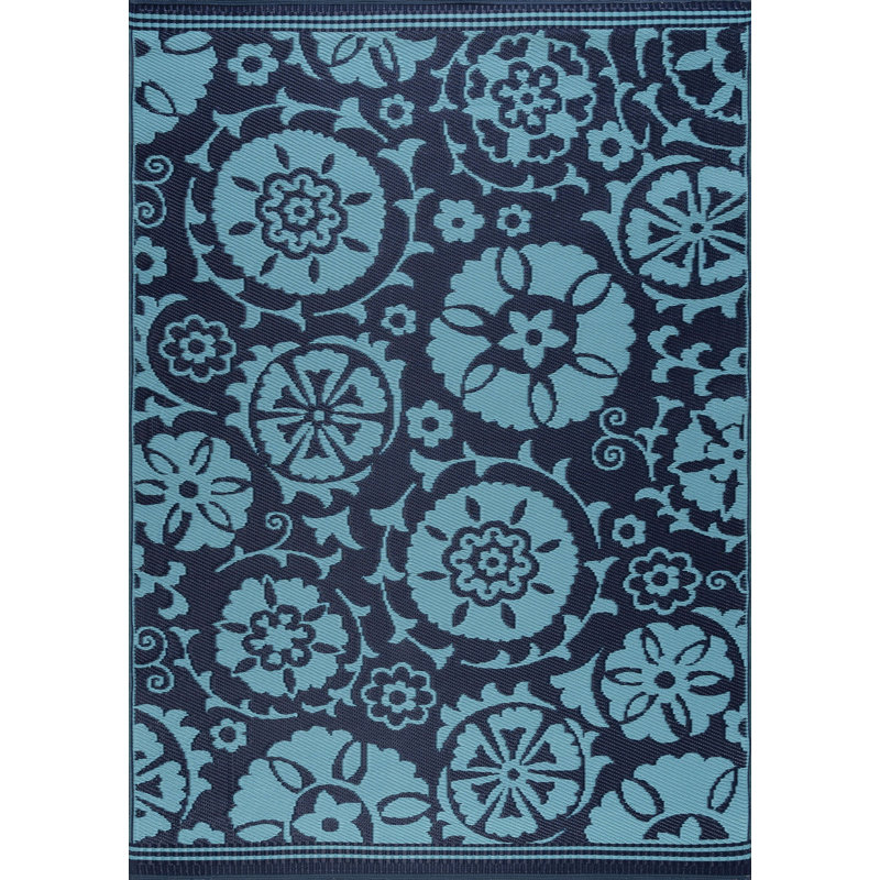 Tapis bleu marine intérieur / extérieur Ufomba, Rectangle 5 pi 11 po x 8 pi 10 po