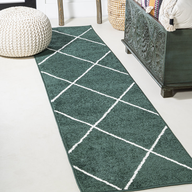 Bertrice Minimalist Diamond Trellis Green/White Rug, Runner 2' x 8'