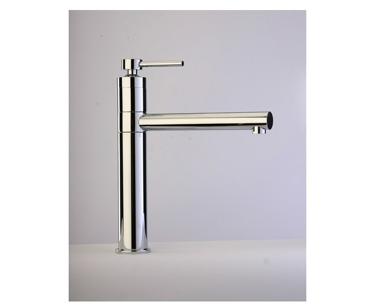 Piralla Cox Kitchen Faucet