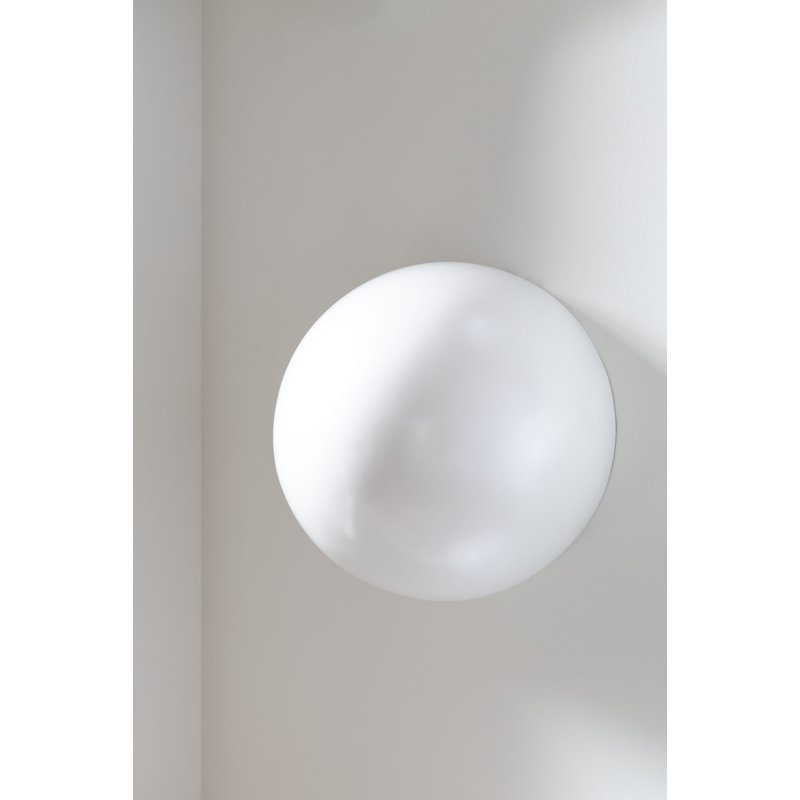 Sphere-In-Half Pearl White Wall Décor