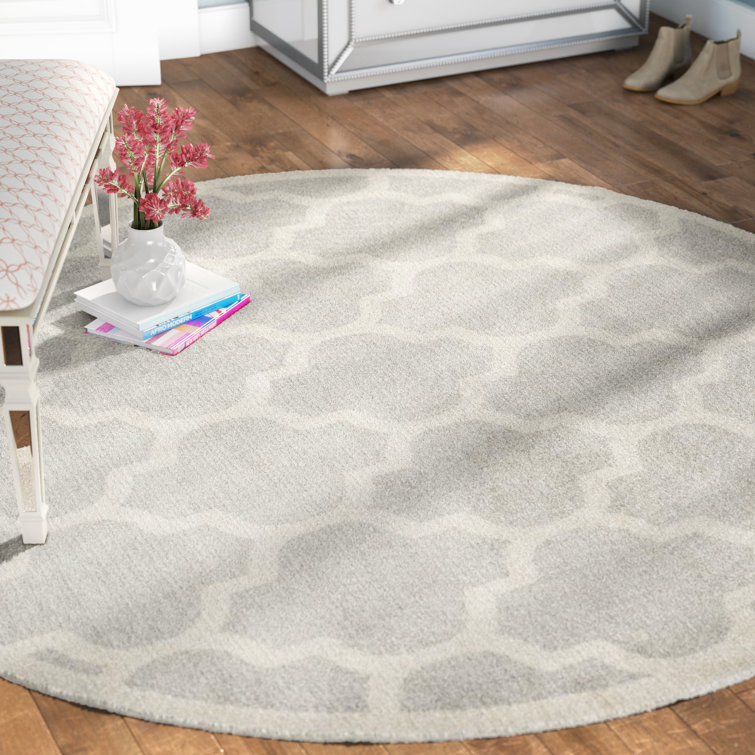 Ammundsen Geometric Machine Made Power Loom Polypropylene Area Rug in Light Grey/Beige