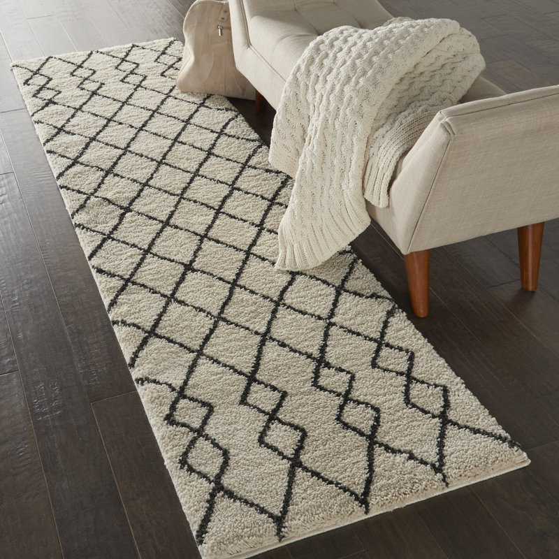 Bybel Argyle Indoor Rug, Runner 2'2" x 7'6"
