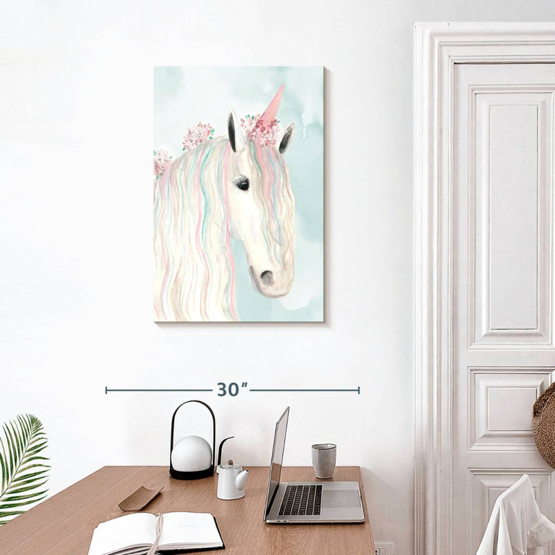 Ashelle, licorne, fleurs, H 30 po x l 20 po