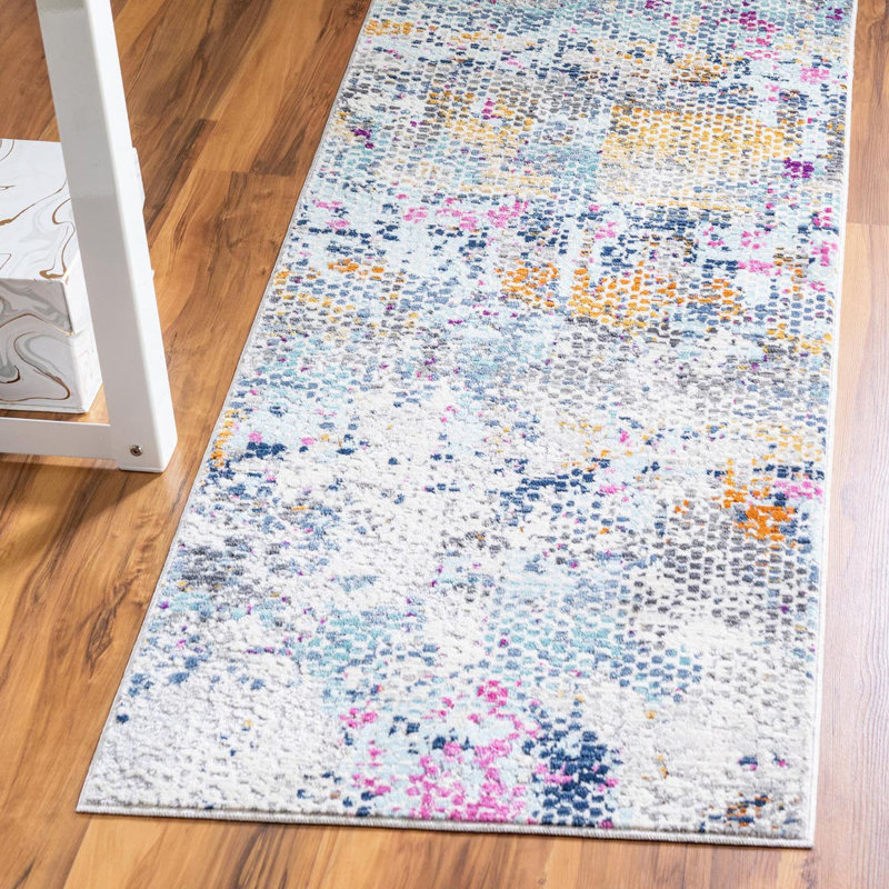Indoor Rug, Runner 2' x 5'11"