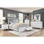 Grand lit avec rangement en plateforme rustique au fini gris antique et blanc