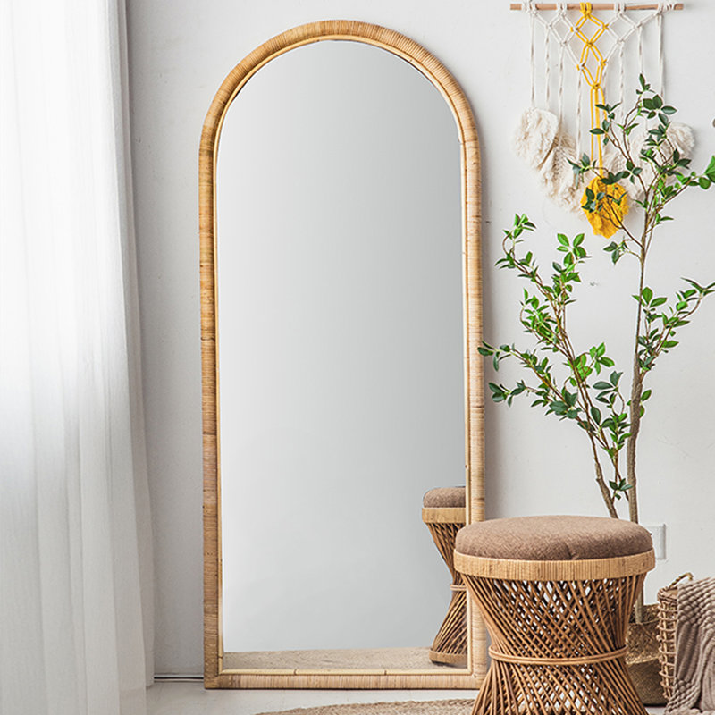 Miroir pleine grandeur rétro en rotin, 62,99 po x 19,69 po