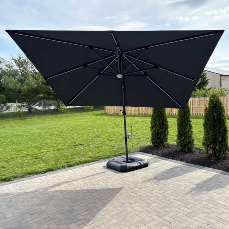 Parasol carré en porte-à-faux 10 'avec pivot à DEL et base à énergie solaire, Marine