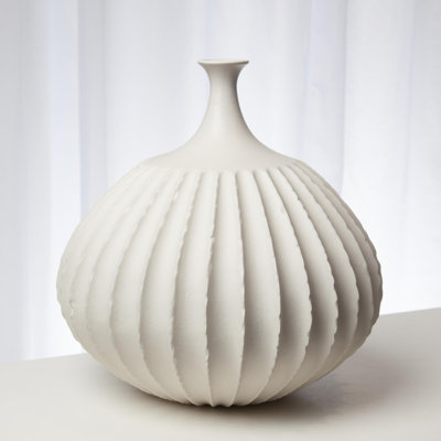 Sawtooth Vase-Rustic White-Sm