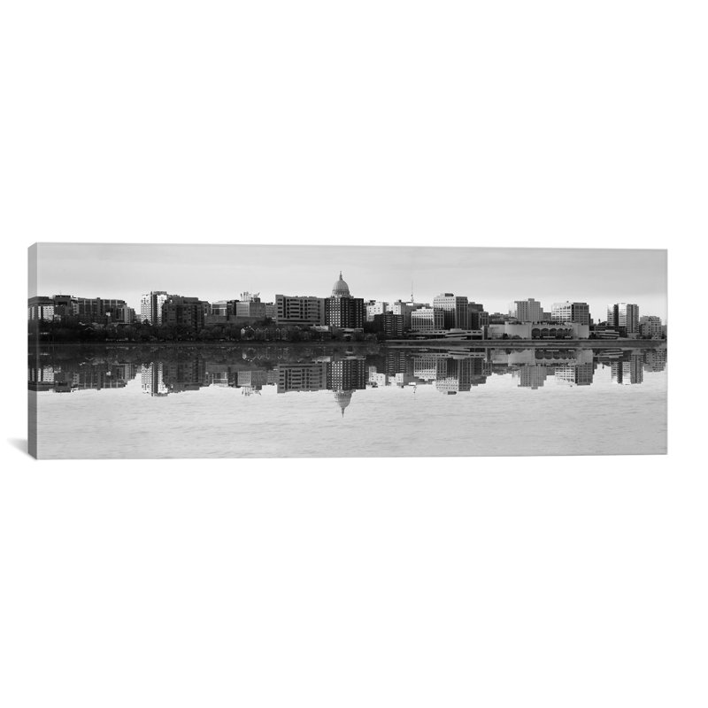 « madison horizon cityscape », reproduction de photo sur toile, H 12 po x l 36 po x P 1,5 po, Toile tendue, Gris