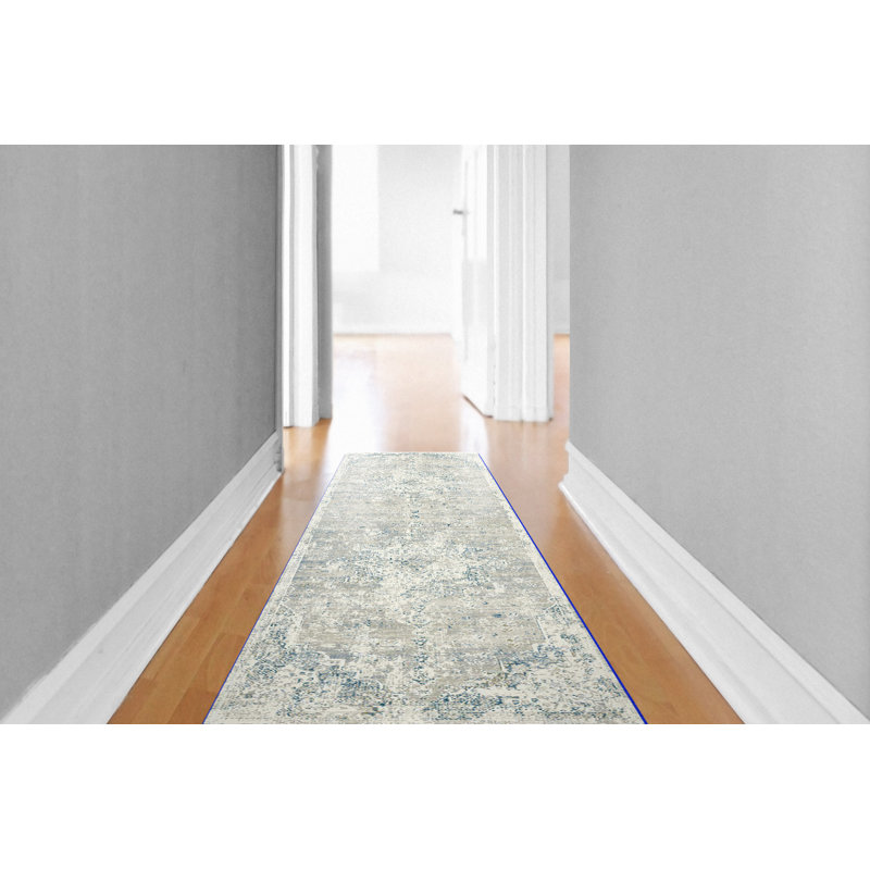 Grisby Oriental Indoor Rug, Runner 2'2" x 7'7"