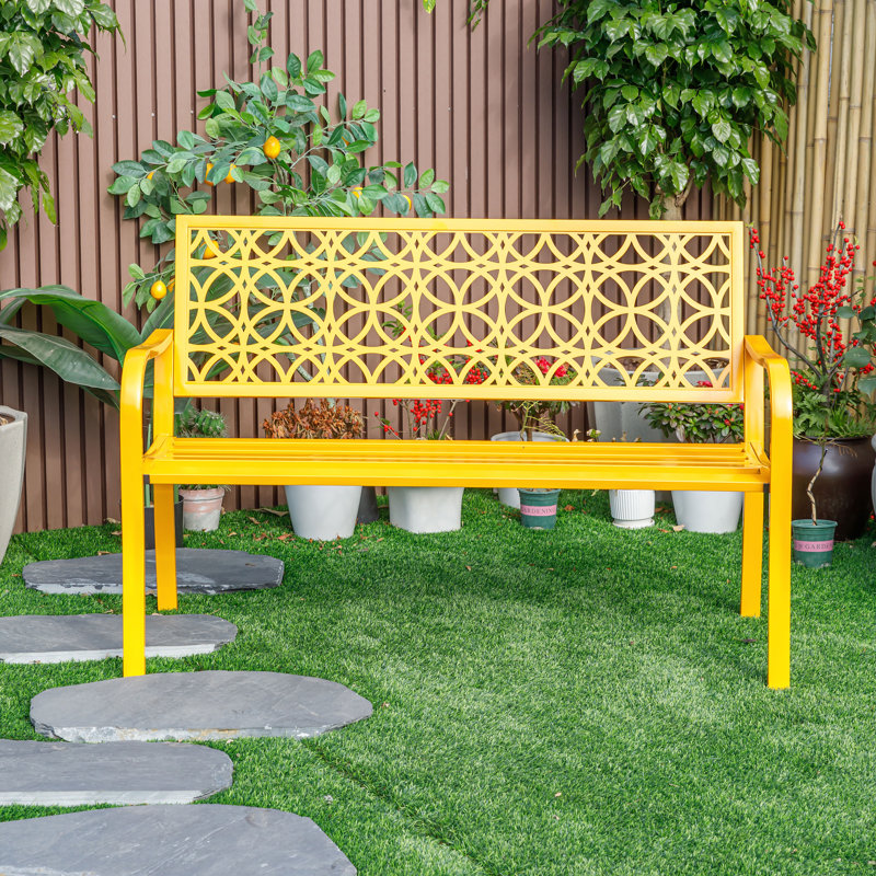 Banc de jardin entièrement en acier pour un attrait intemporel, Jaune
