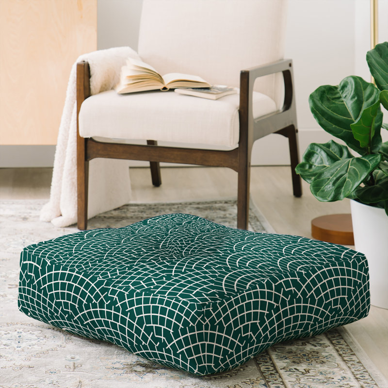 Coussin de plancher en mosaïque holli zollinger