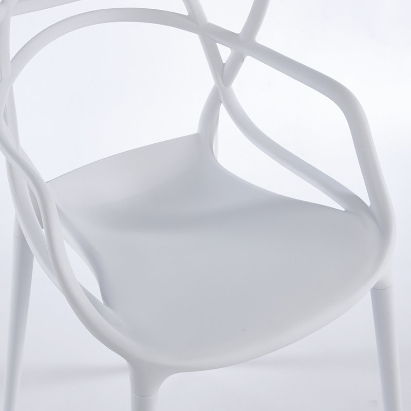 Ensemble de salle à manger 1 + 4,5 pièces, table de salle à manger à pieds en métal Mid-Century pour 4-6 personnes avec plateau en panneau de fibres à densité moyenne, table de salle à manger à piédestal, table basse de loisir, ensemble blanc