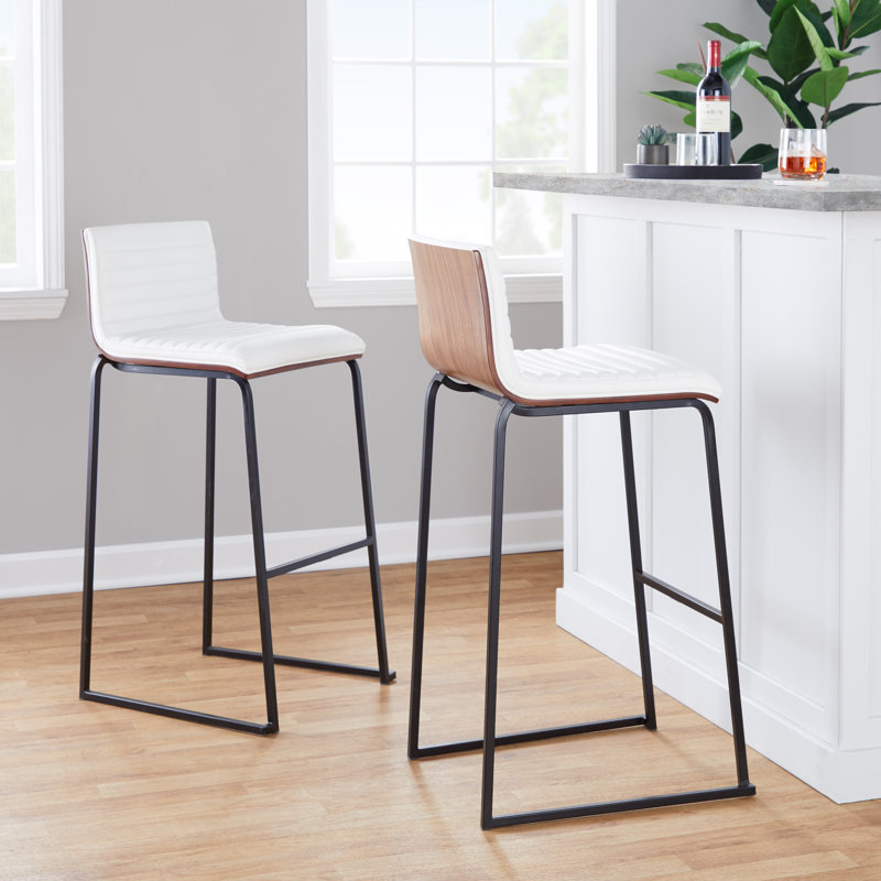 Tabouret de bar et de comptoir Chattahoochee, Tabouret de bar (siège d'une hauteur de 30,75 po), Cuir blanc / cadre noir