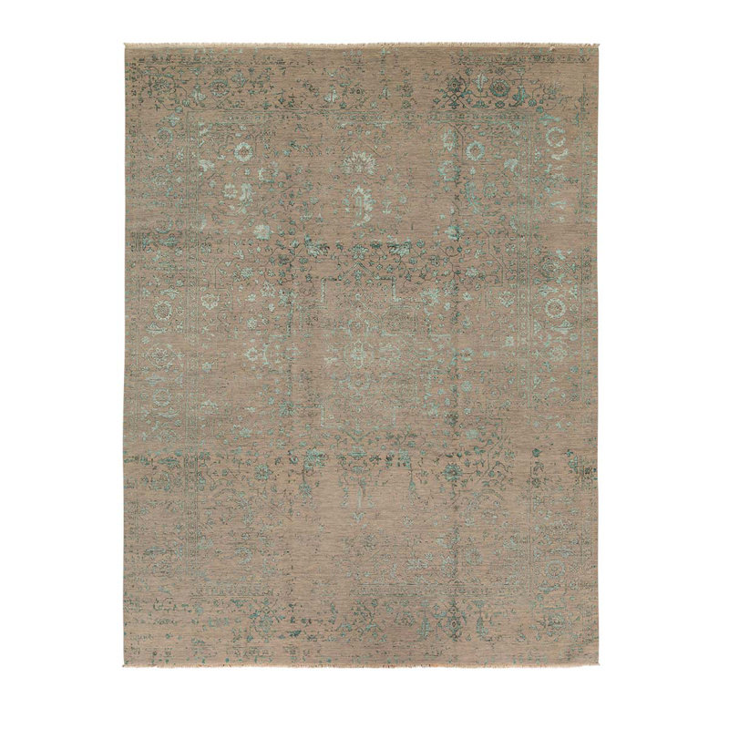 Floral Area Rug in Tan/Mint