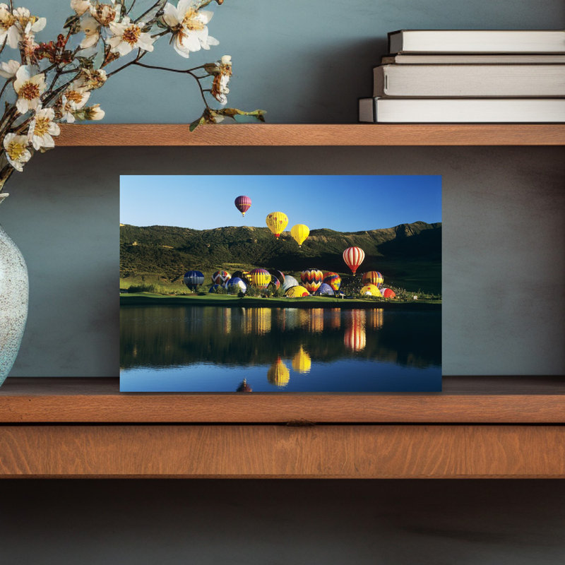 1980S Ballooning At Snowmass Colorado Usa Classic Colorful Retro Wall Art, H 12 po x l 18 po