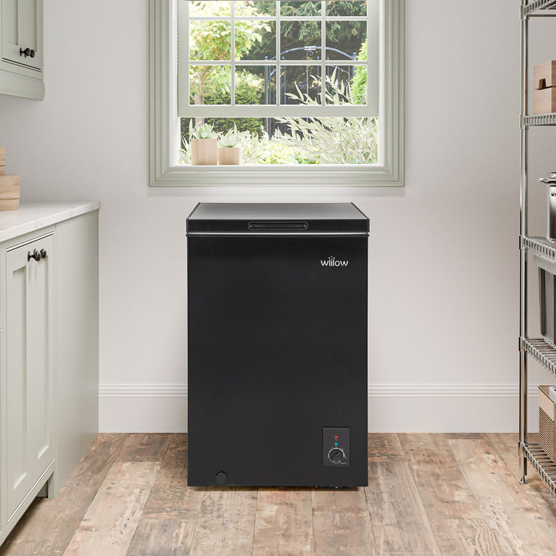 99m³ Garage Ready Chest Freezer with Adjustable Temperature Controls, Black