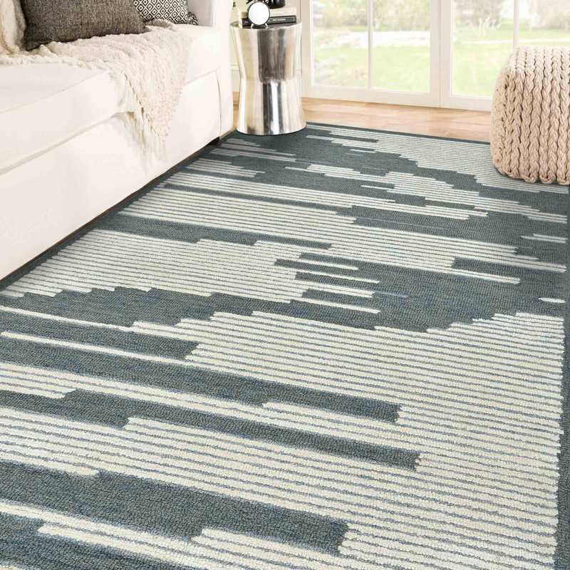 Lupo Wool Floral Indoor Rug, Rectangle 8' x 10'