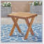 Table d'appoint en bois d'acacia fabriquée à la main avec finition en teck sablé pour une utilisation extérieure et charme rustique