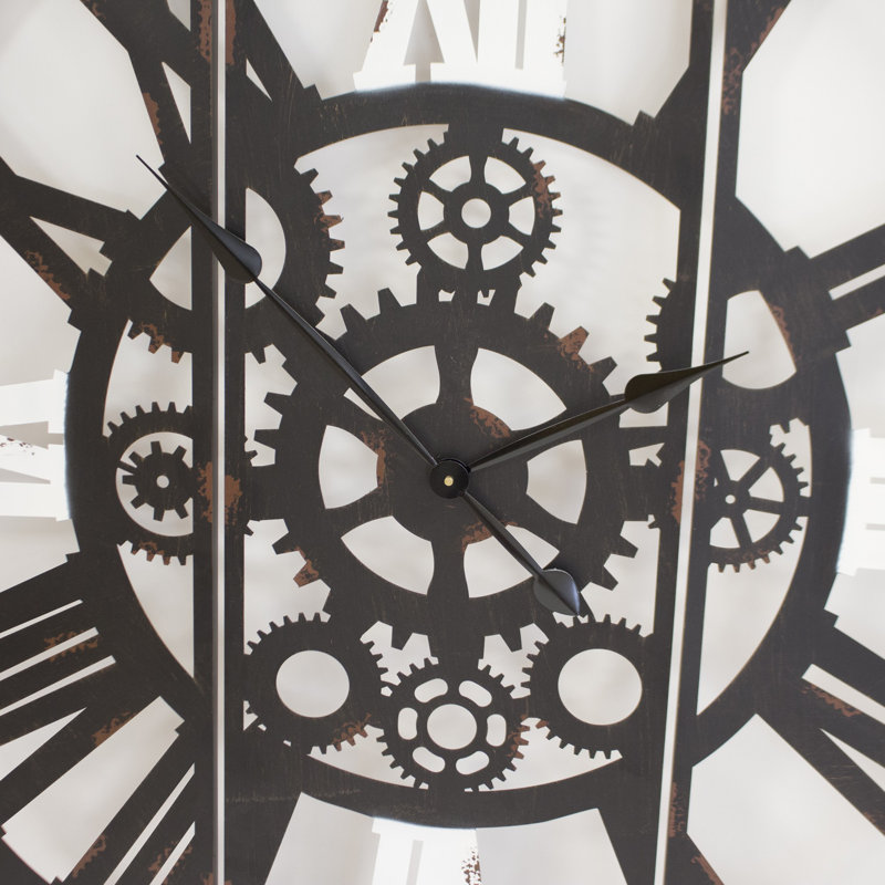 Alminus Metal Wall Clock