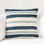 Coussin décoratif rayé bleu Seiano