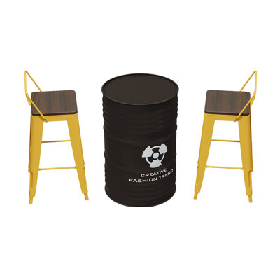 Table haute et chaises de style industriel