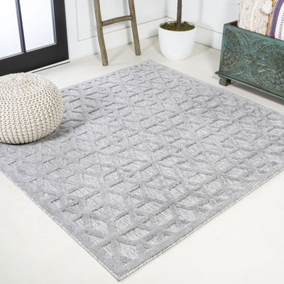Raeshelle Neutral Geometric Light Gray Indoor/Outdoor Rug