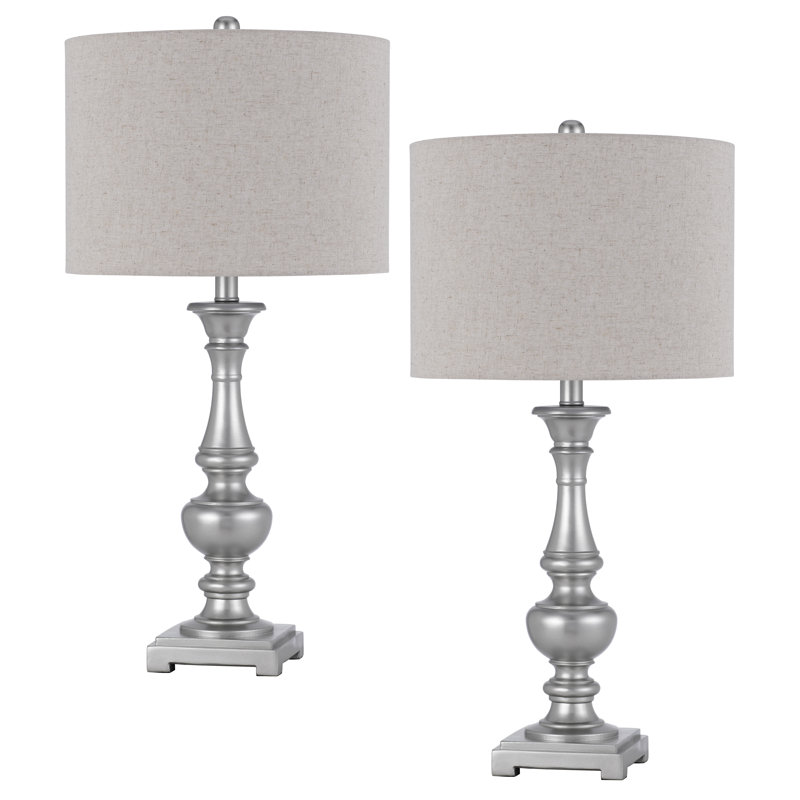 Lampe de table en résine Lindhilde