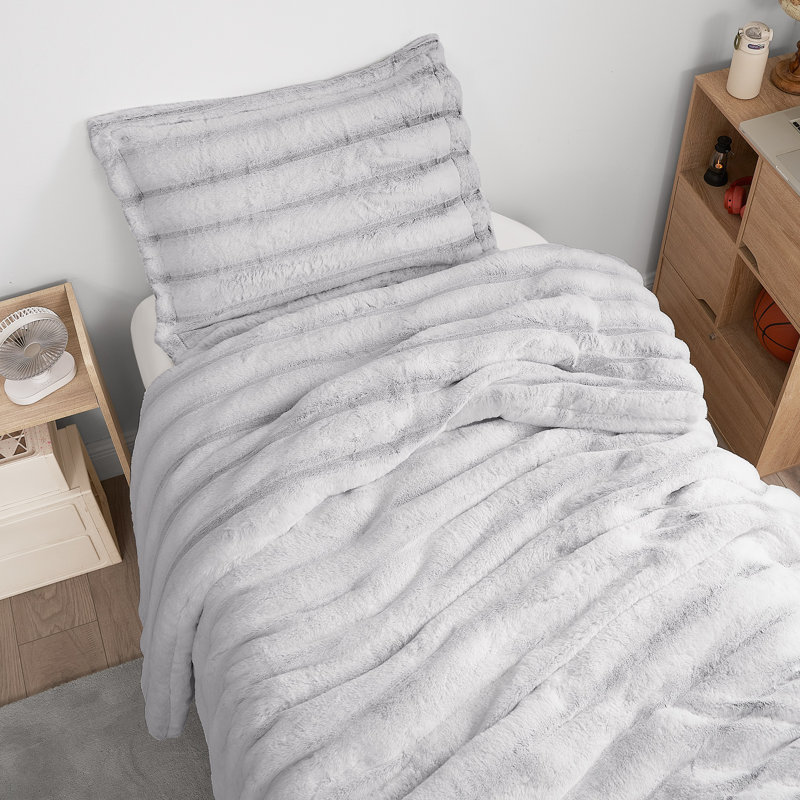Ensemble d'édredon surdimensionné en fausse fourrure Coma, Édredon pour très grand lit + 2 très grandes ta, gris