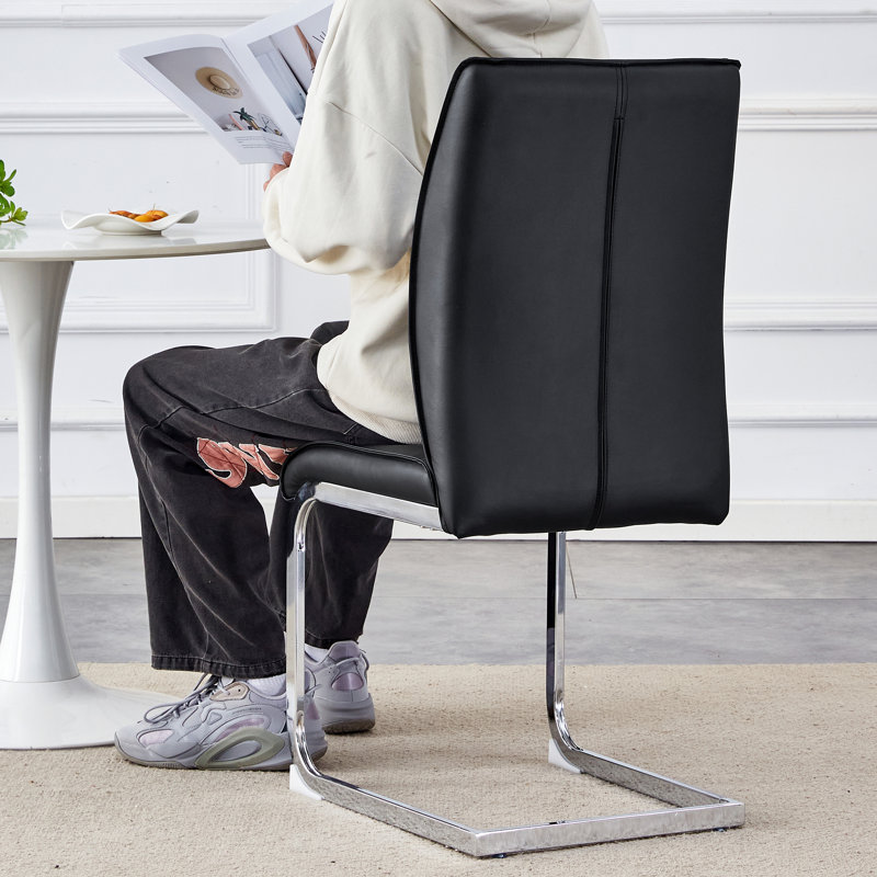 Chaises de salle à manger modernes en cuir noir avec pieds en métal argenté - ensemble de 8