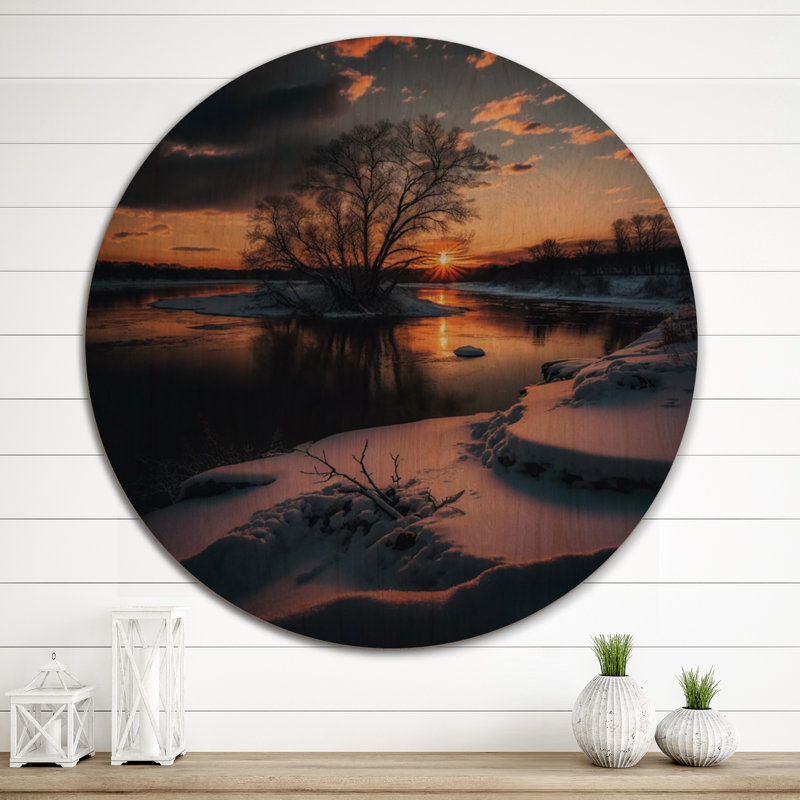 Coucher de soleil sur la rivière Cottage III enneigée - Paysage lac, art mural bois de pin naturel