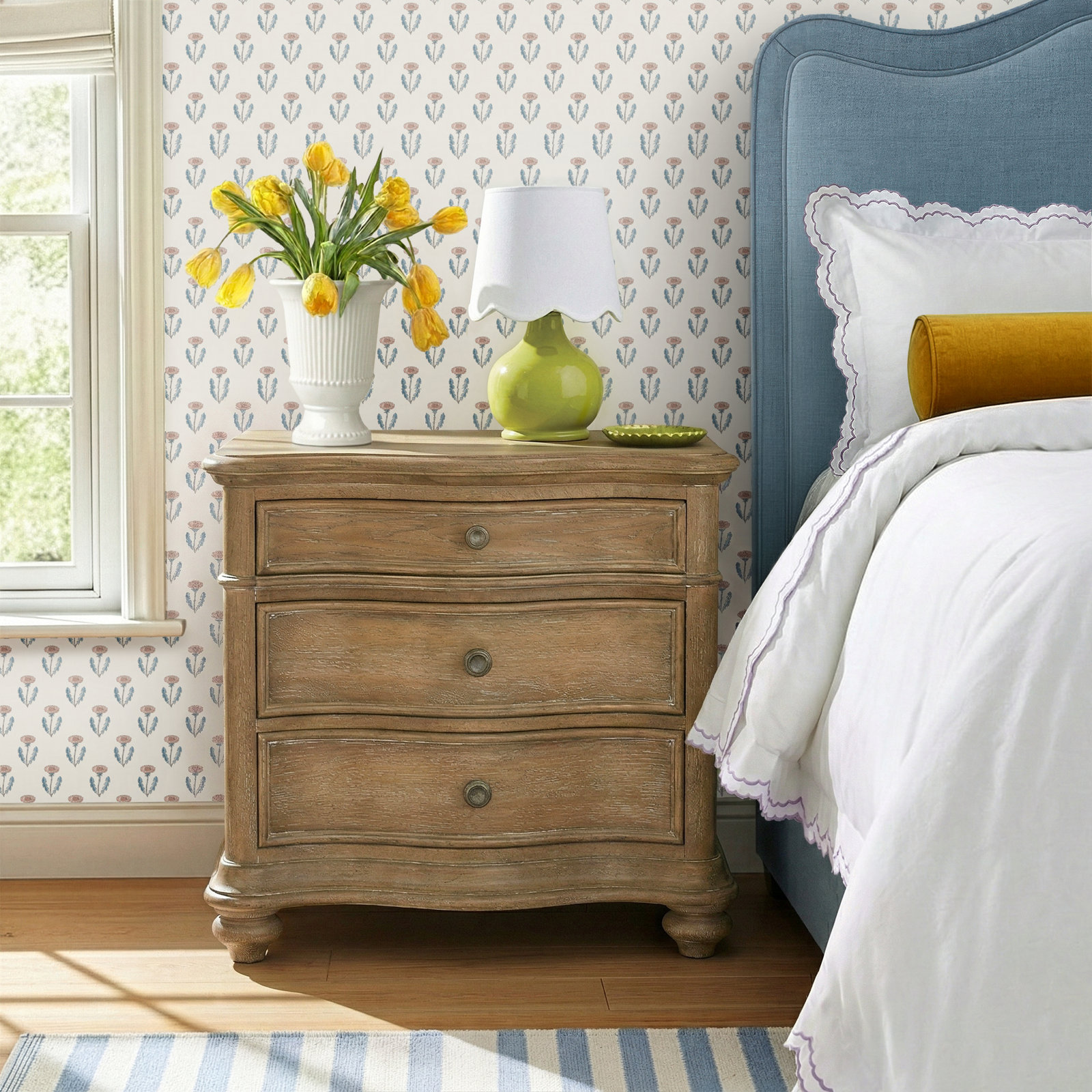 Louise 3 - Drawer Nightstand