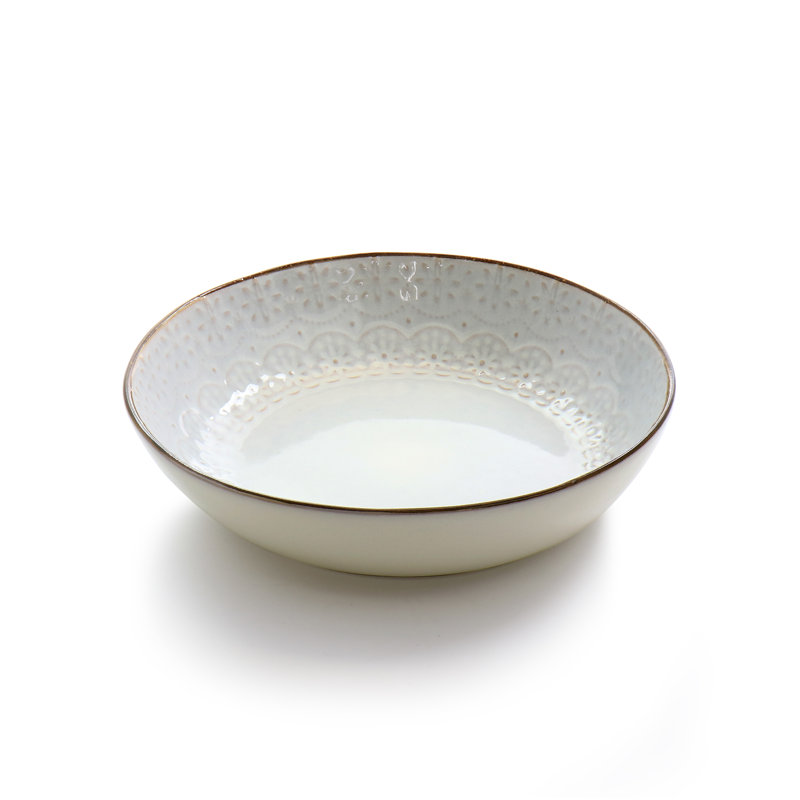 Ivory Embossed Ceramic 16-Piece Dinnerware Set with Scalloped Edges