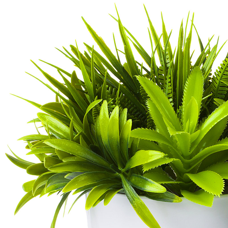 Plante artificielle en pot 8 po Dracaena