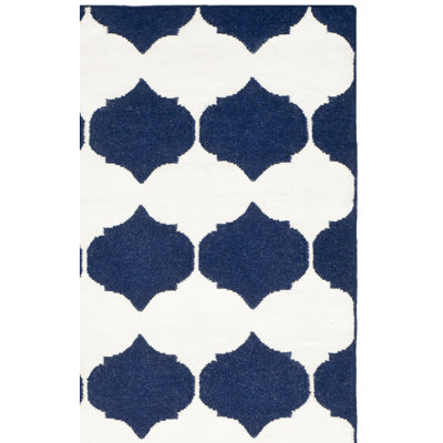 Rodgers Hand Woven Flat Weave Banana Silk/Wool/Cotton Geometric Rug in Ivory/Navy