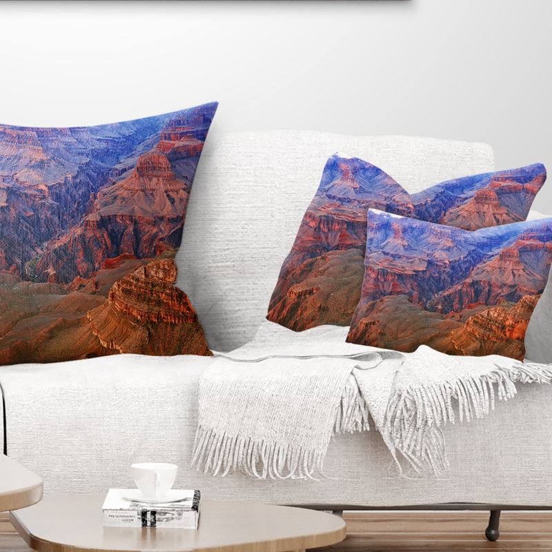 Bleu et rouge, vue sur le Grand Canyon - coussin à imprimé paysage