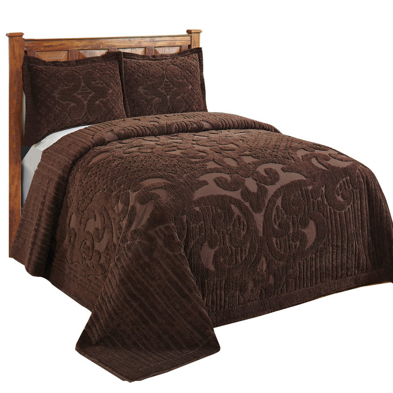 Ashton Collection 100% Cotton Chenille Full/Double Bedspread Set, Traditional Tufted Medallion Bedding with Matching Shams, OEKO-TEX Certified, Soft, Breathable, Machine Washable, All-Season, Chocolate