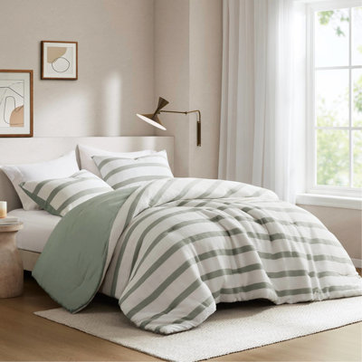 Édredon toutes saisons très grand / très grand teint avec rayures horizontales, finition en imitation de seersucker doux, revers en microfibre, 100, entretien contemporain, 3 pièces rayées, entretien facile, rafraîchissement facile